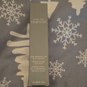 Mary Kay TimeWise Eye Cream - Silver